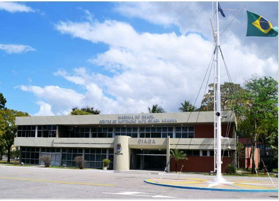 A Escola de Marinha Mercante do Rio de Janeiro e a formação de gerações de oficiais