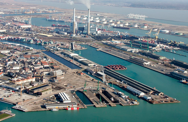 Em Le Havre, os navios voltaram antes dos contêineres