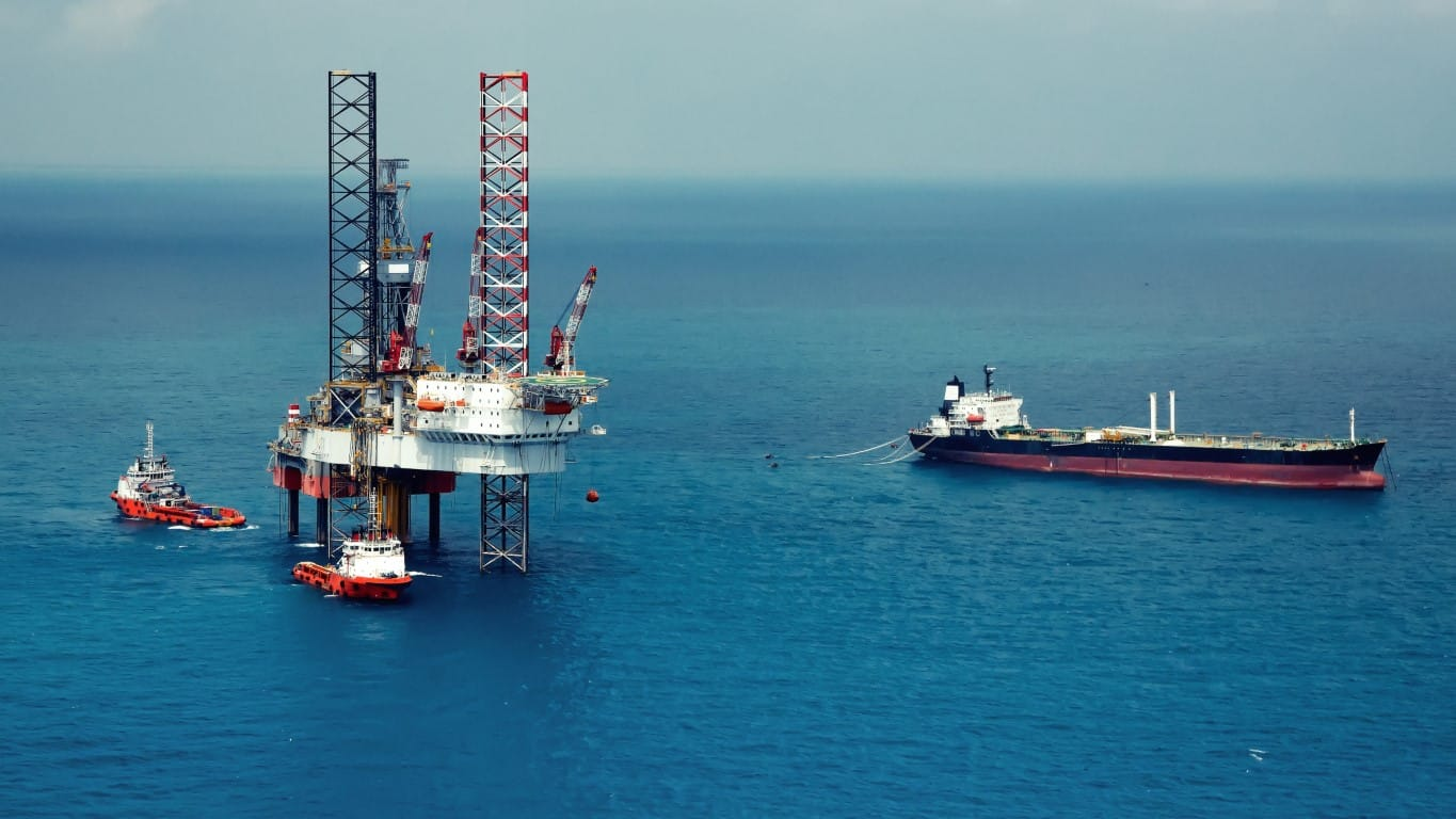 Petrobras chega aos 73 anos com uma história que passa pelos navios